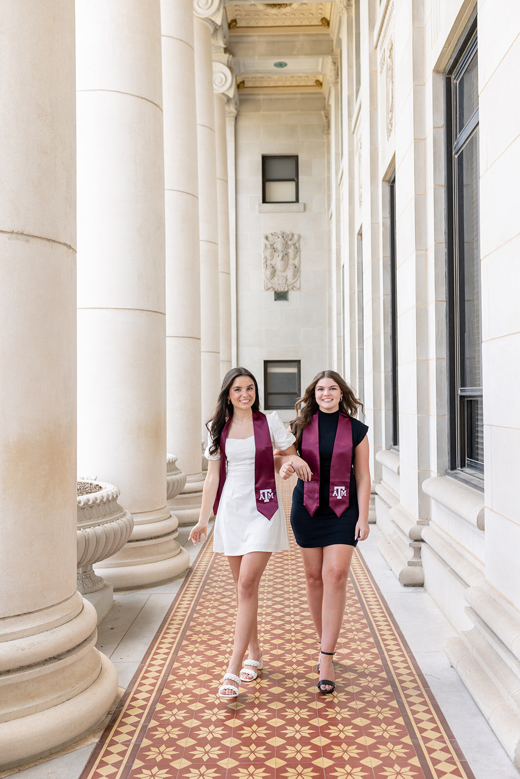 a&m senior friend session kt-28