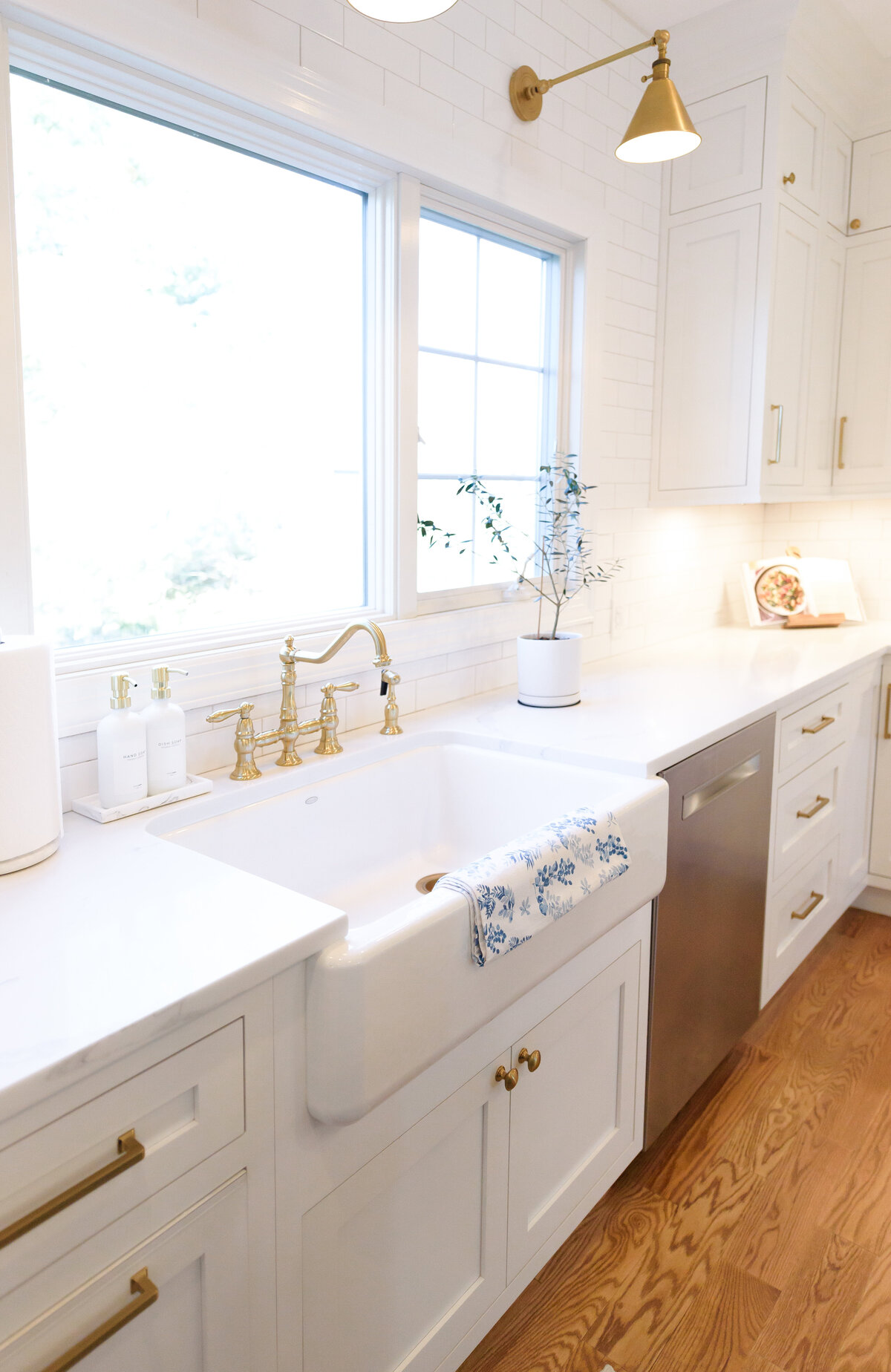 -GALLERY - 2024-02-04 Murphy Architecture and Design 66837-35