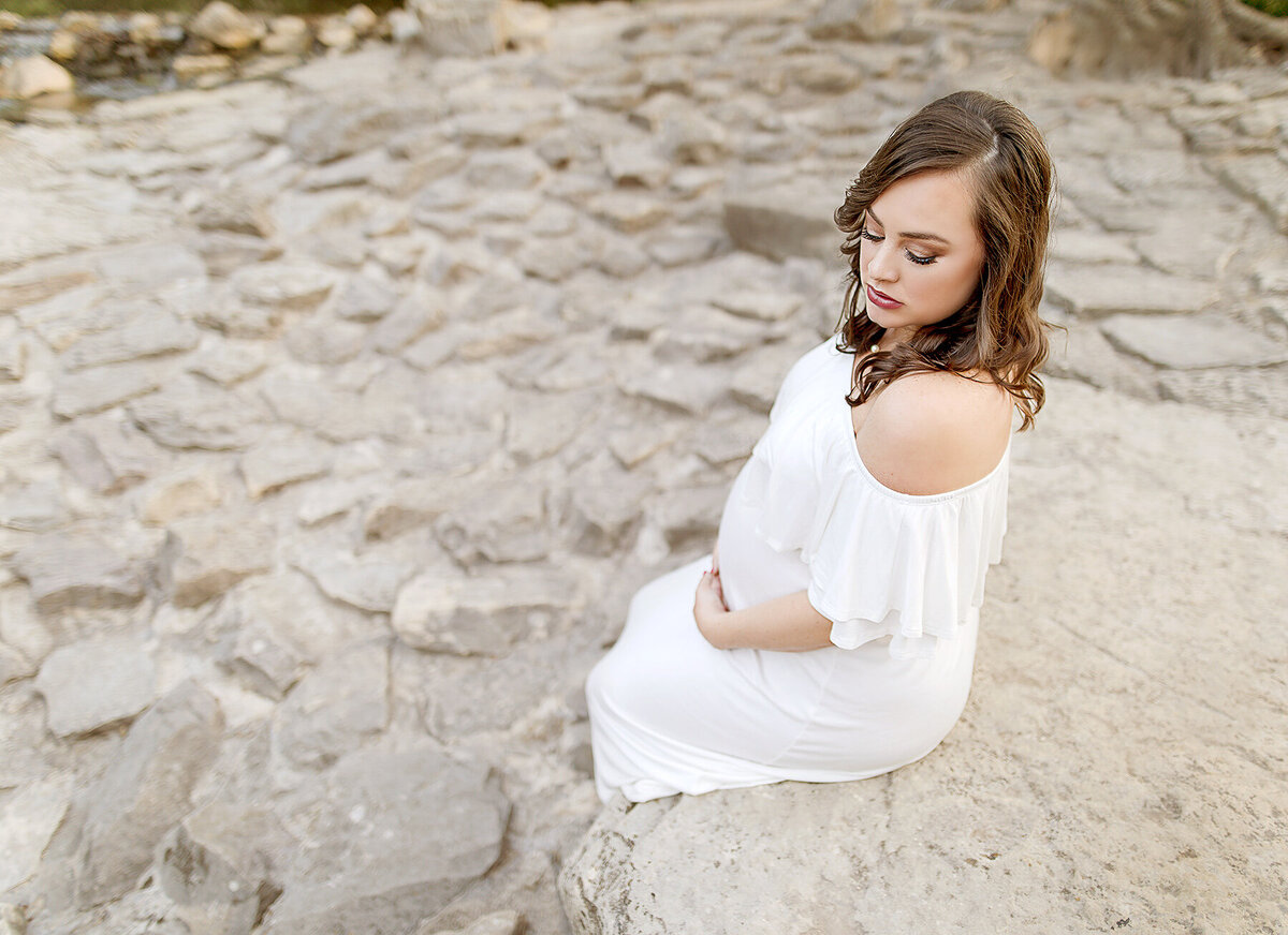 Jenny Havens Photography Dallas Texas Newborn Photographer Studio Motherhood Family Baby Custom Heirloom Imagery Light Airy Luxury JHP 07.03.19 15 WEB 2