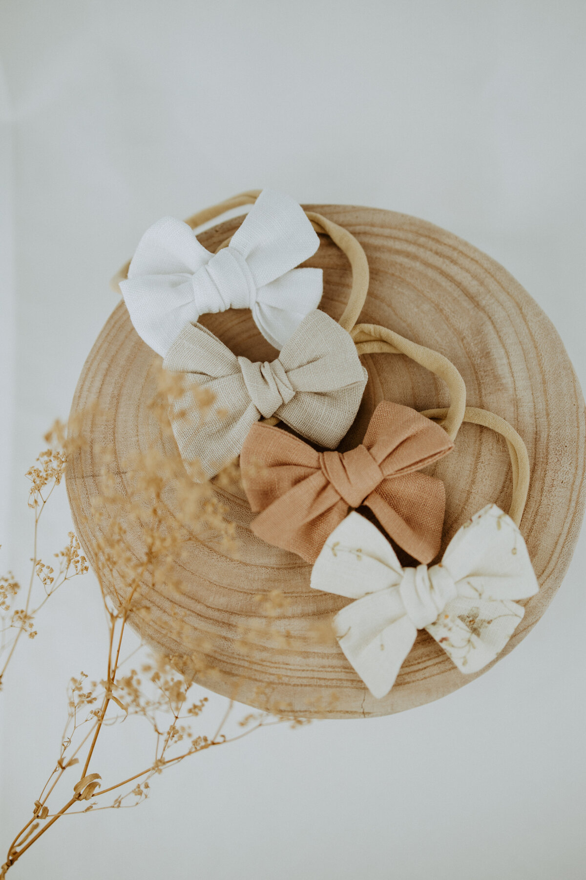 Jillian Keefe Photography operates out of a studio in Duvall, Washington where she serves as a commercial brand an product photographer.