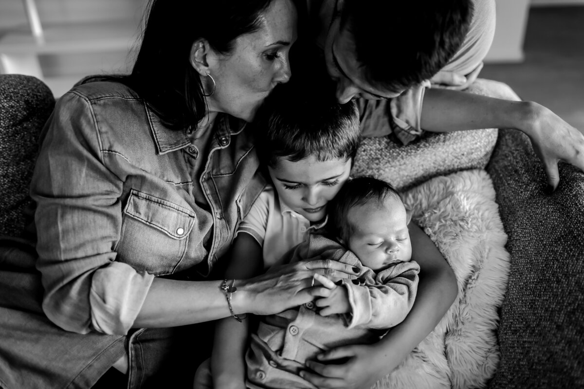 family-photoshoot-newborn-cote-d'azur-leslie-choucard-photography-31