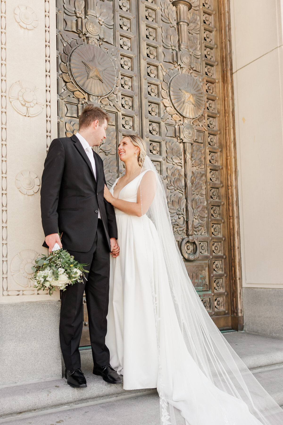 Alexis Fox Photography + Summer + Wedding + Indianapolis Arts Garden (43 of 58)