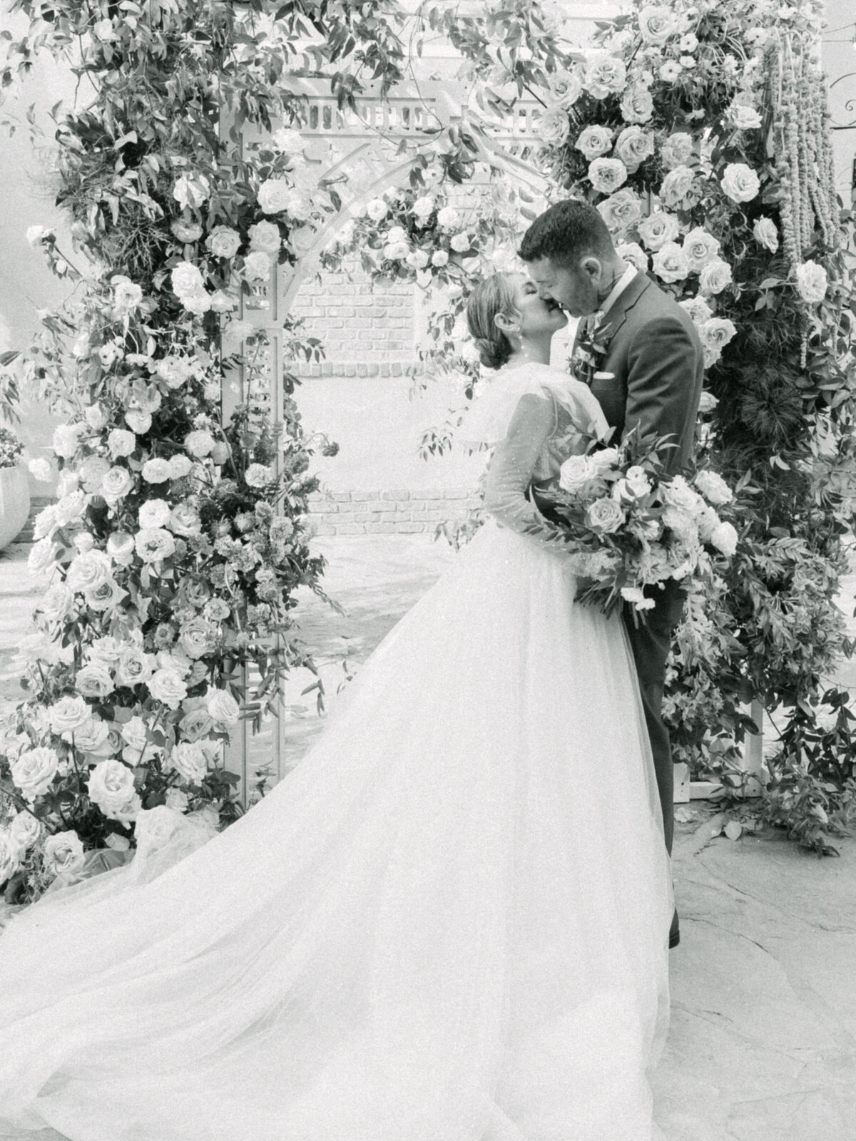 Editorial_Wedding_Photographer_CynthiaDiaz (426 of 57)