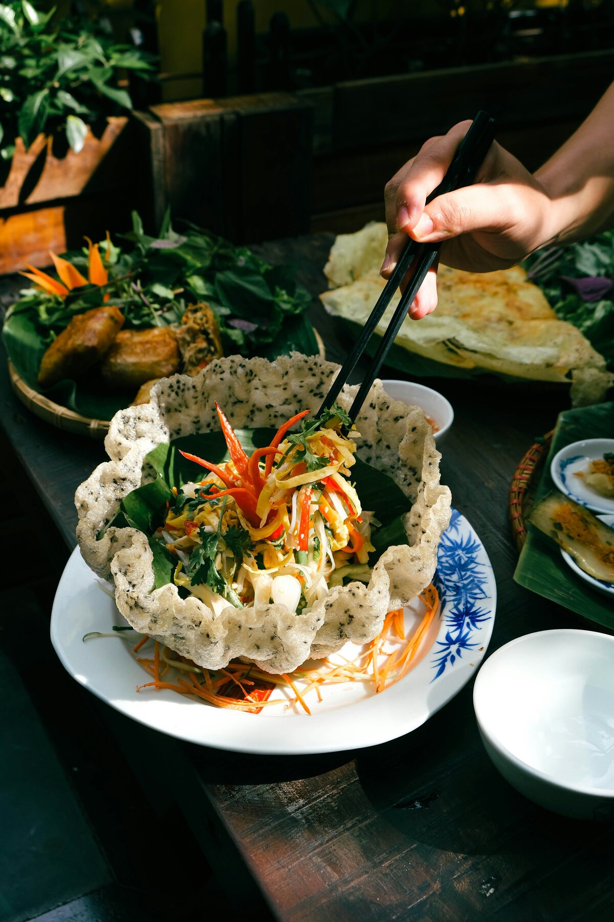 trinh-minh-th-qyVxIfklIa0-unsplash