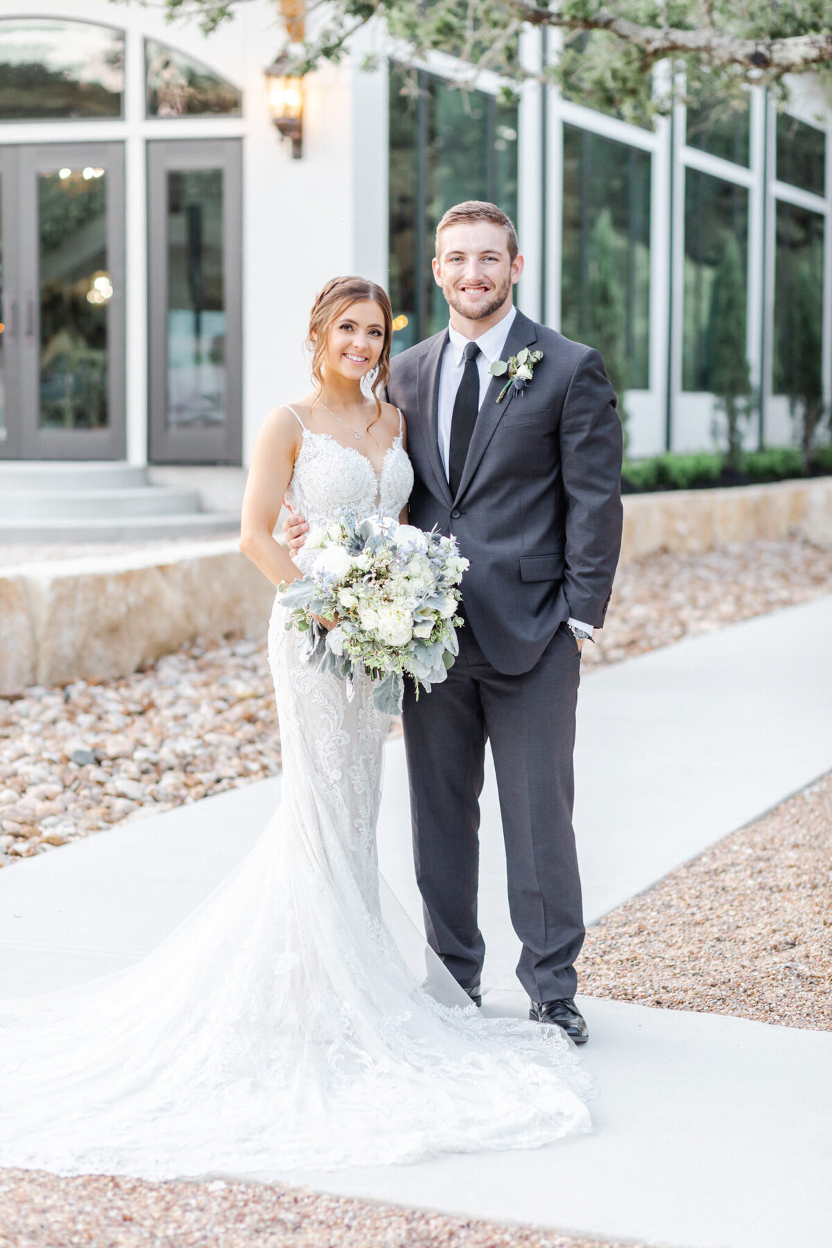 Preserve-at-canyon-lake-wedding-san-antonio-wedding-photographer-jessica-chole-photography-timeless-bright-colorful-elegant-refined-photography-25