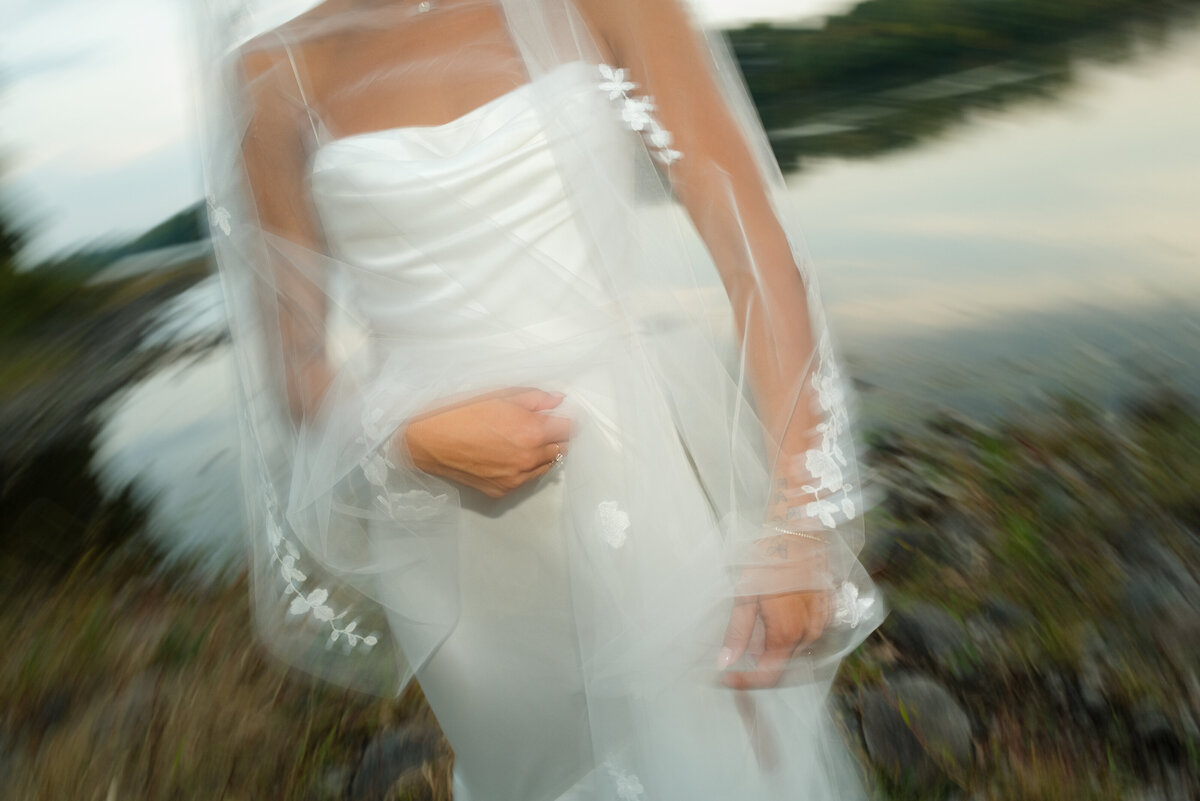 Backyard-Wedding-Rogers-MN-B&S-Will-DeGraw-Clever-Disarray-102