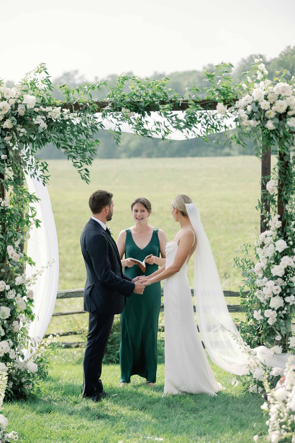 brick house shelburne museum wedding ceremony
