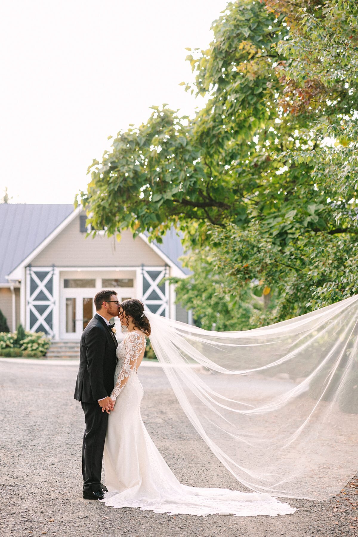 Bride and Groom Wedding Portaits Kelynn and Mathew Evansville Owensboro308