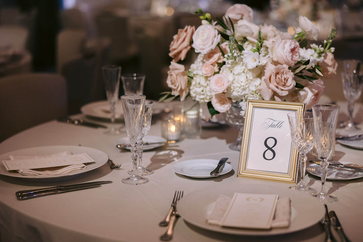 newbury-hotel-boston-fall-wedding-florals-45
