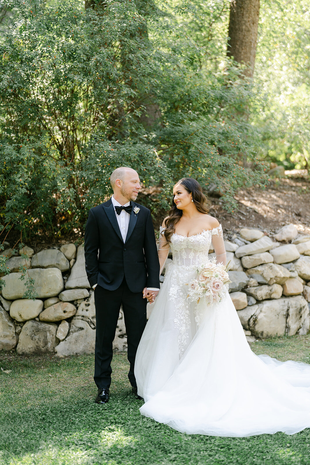 sundance-mountain-resort-fall-bridgerton-wedding-pepper-nix-2125-1137