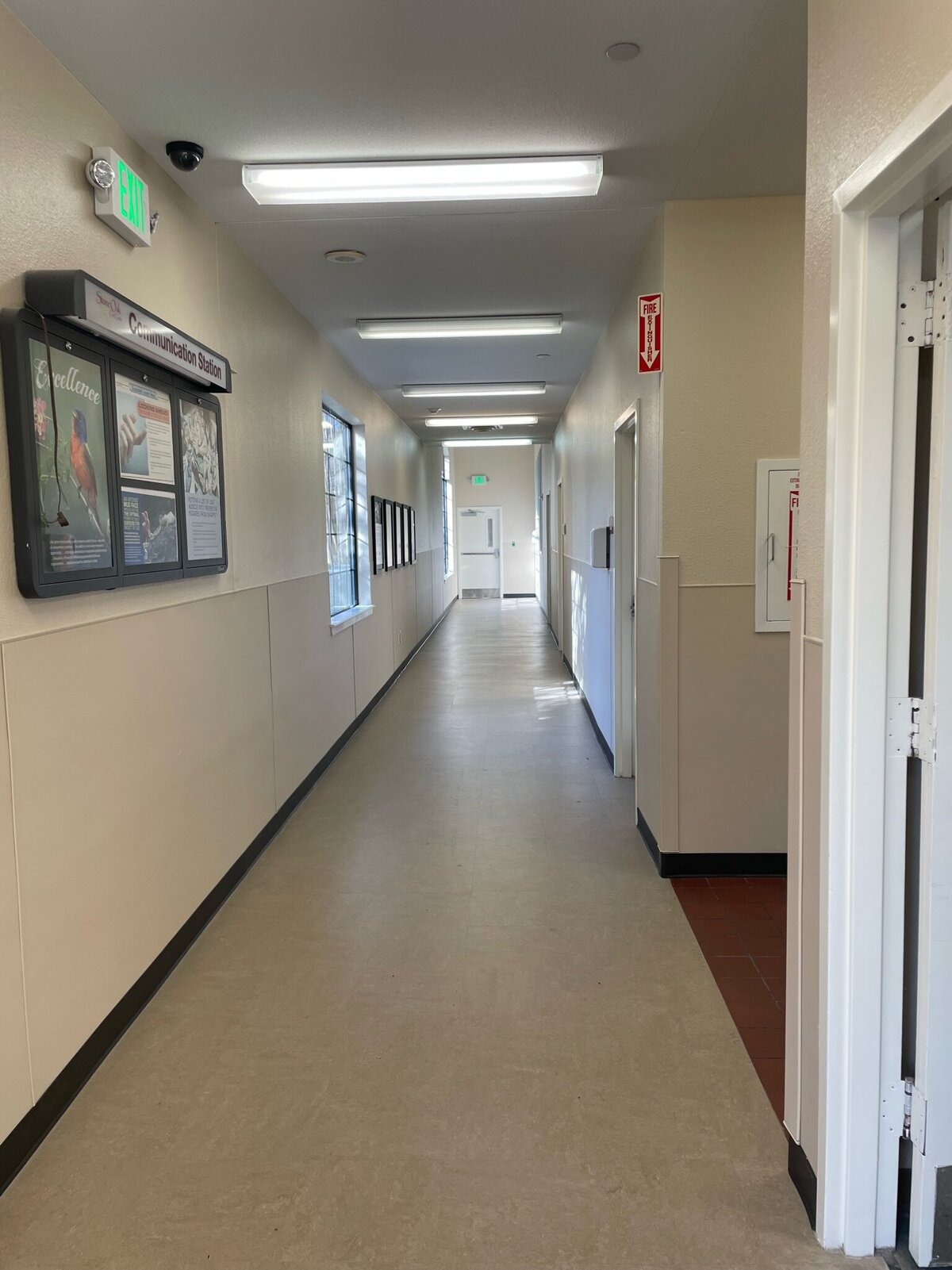 stone-oak-care-center-staff-hallway-frp-finish2