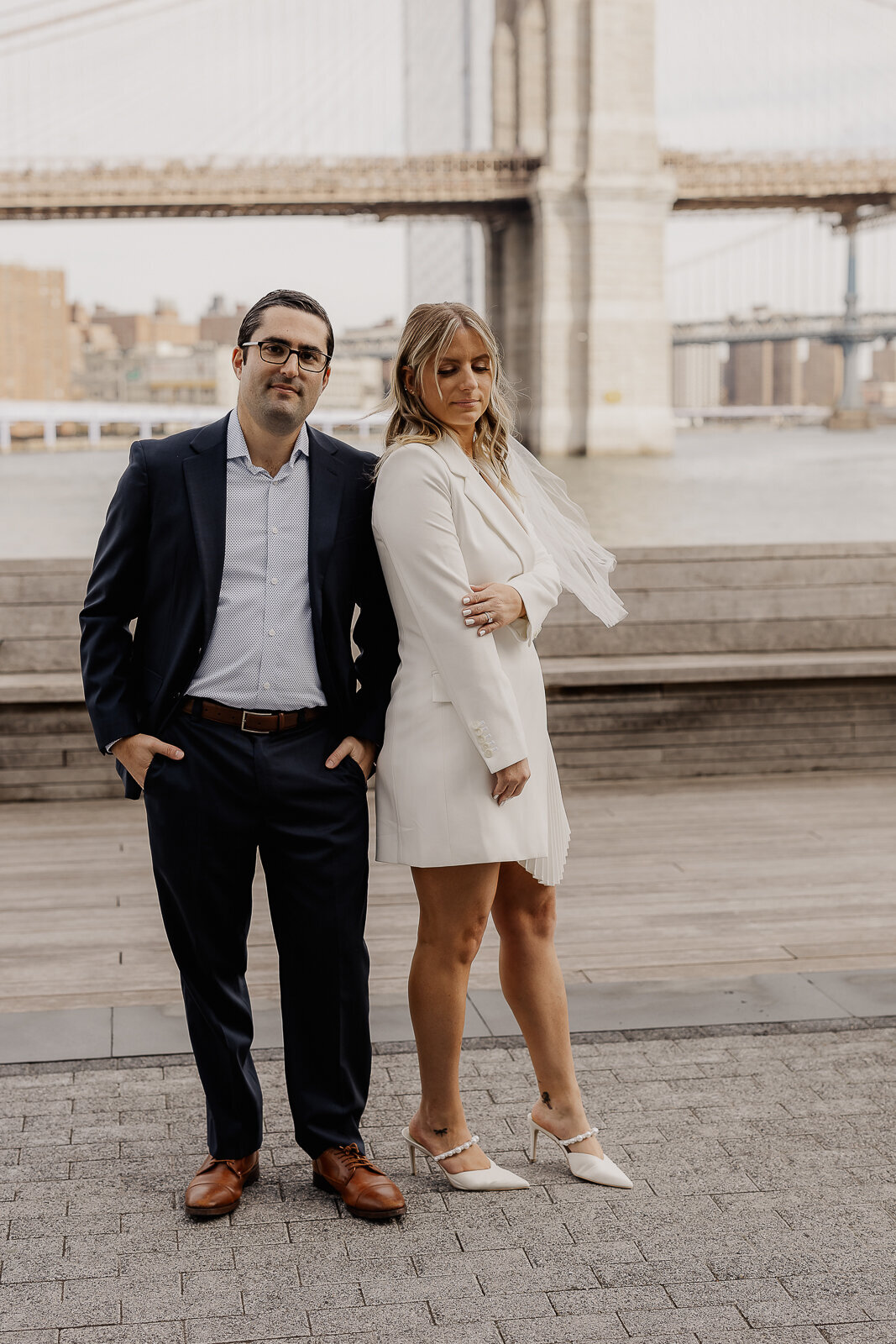 intimate wedding photographer brooklyn bridge