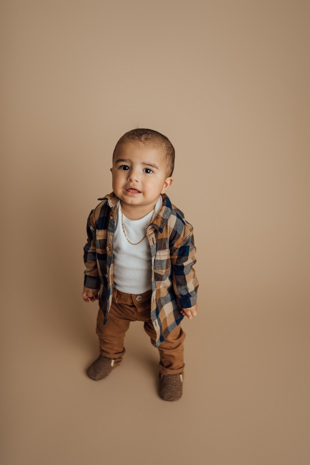 boy celebrates first birthday at studio in clearwater