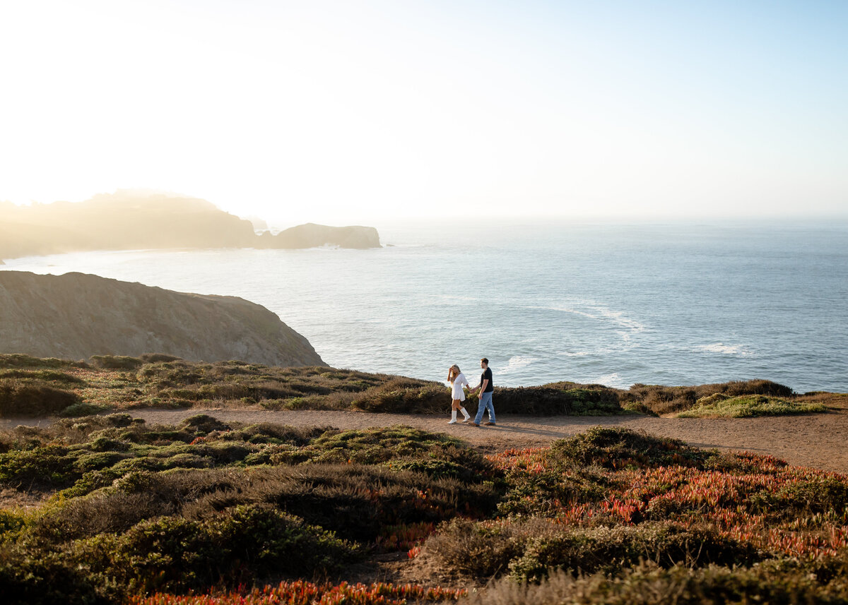 10292022_Julia+JadenEngagements_RodeoBeachCA_AnjaJensenPhotography-131