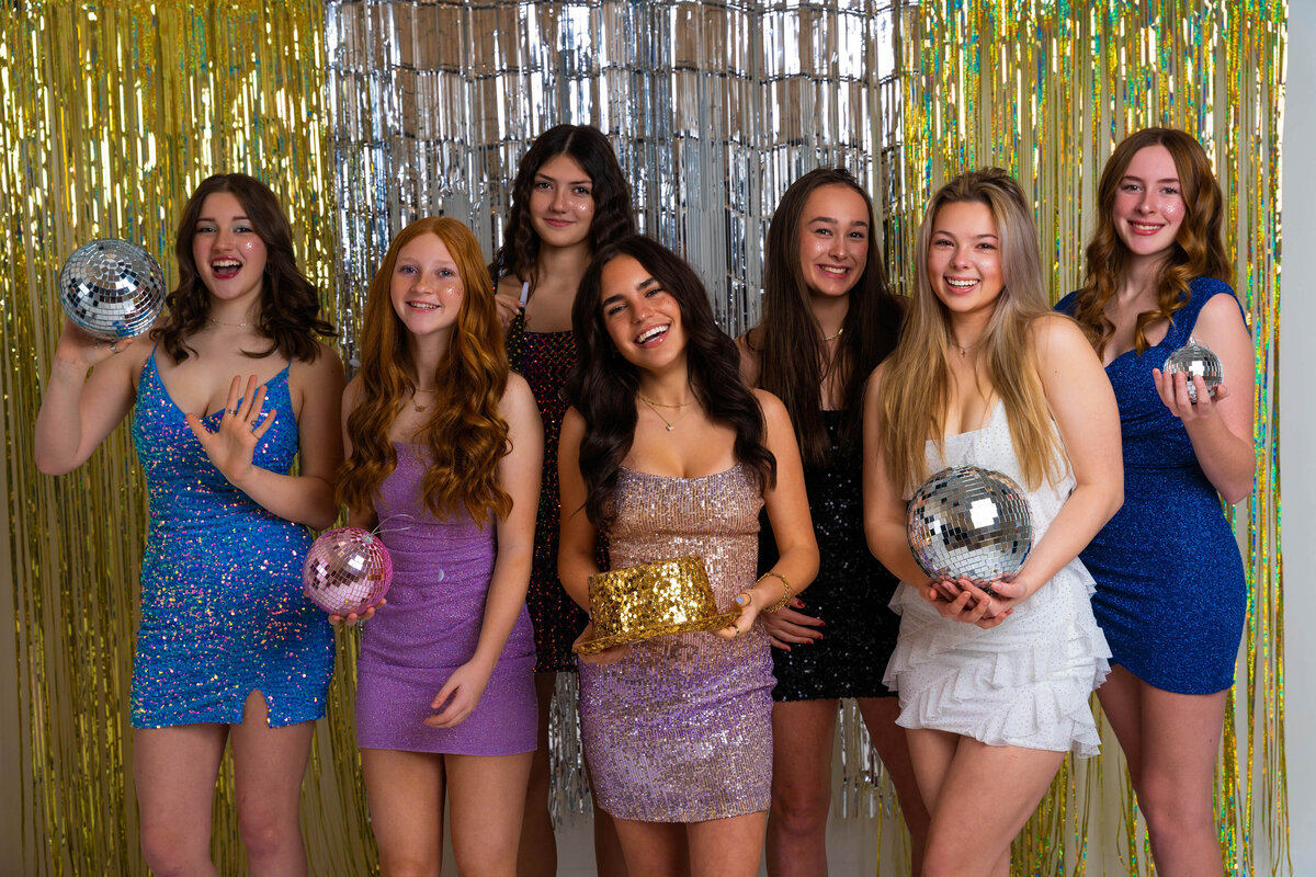 Cleveland-Akron-Senior-Portrait-model-team-NewYearsEve-8