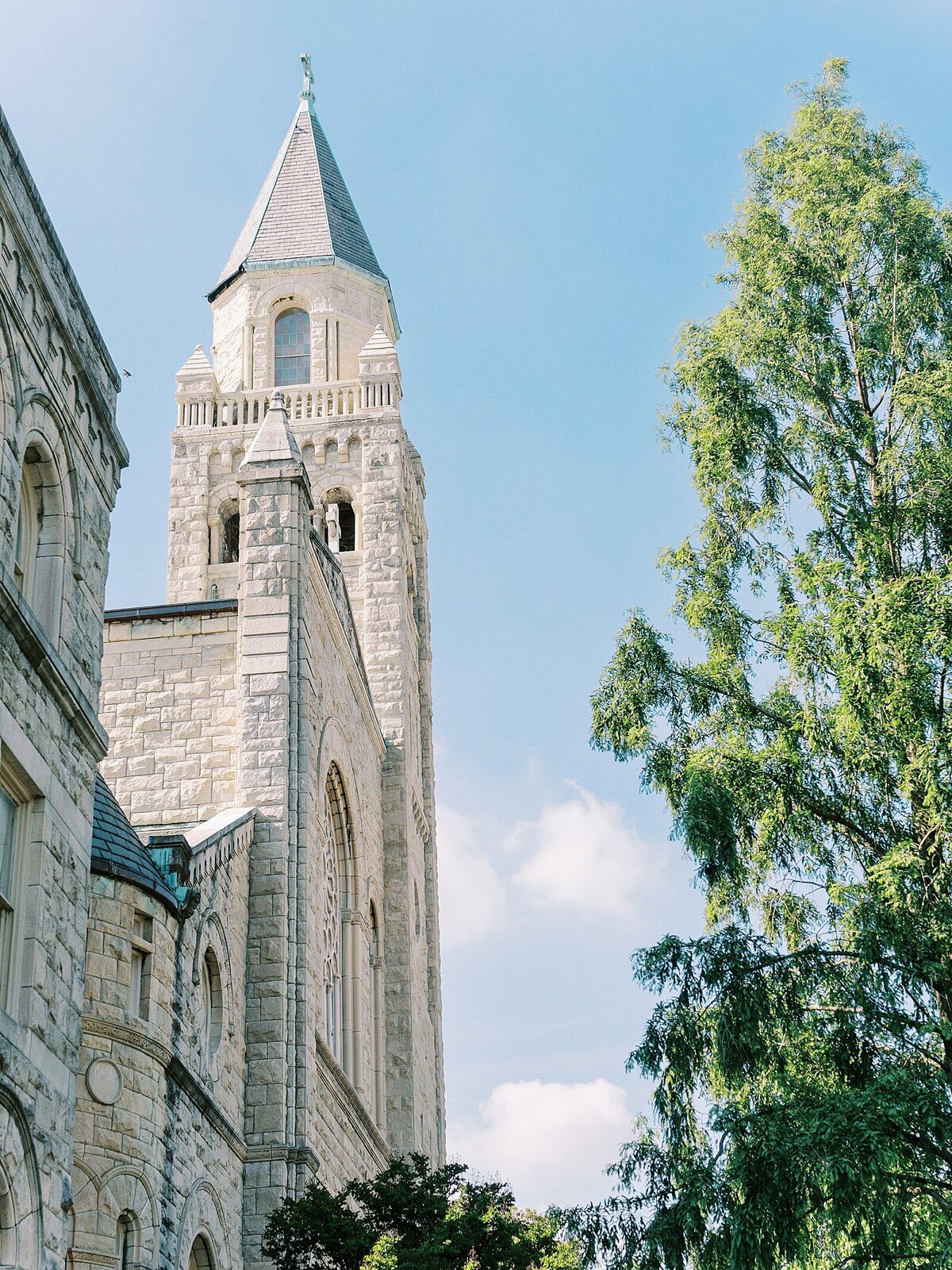 Catholic-Wedding-Photographers-in-Washington-DC-Colette-Lucille-Photography_0048