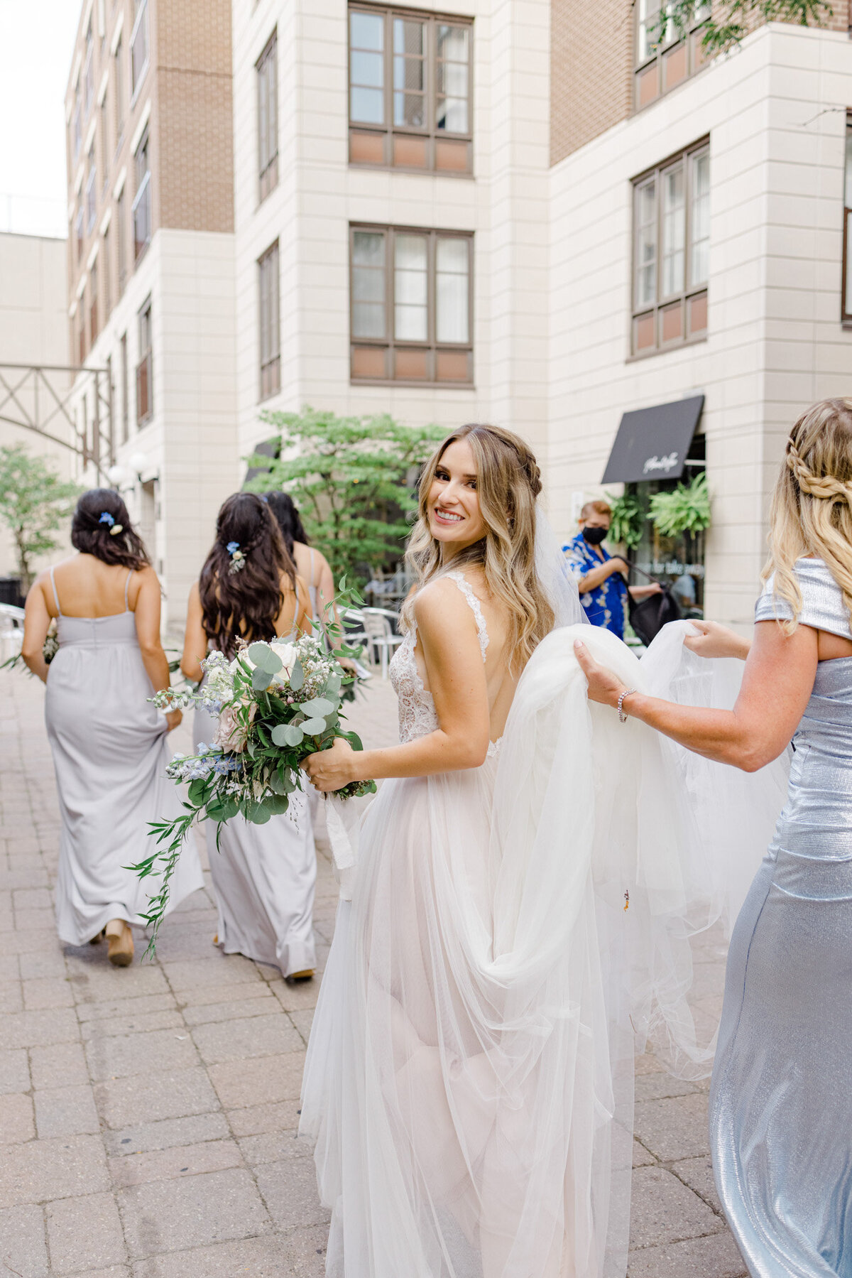 ashley-graeme-side-door-ottawa-wedding-grey-loft-studio-2021-116