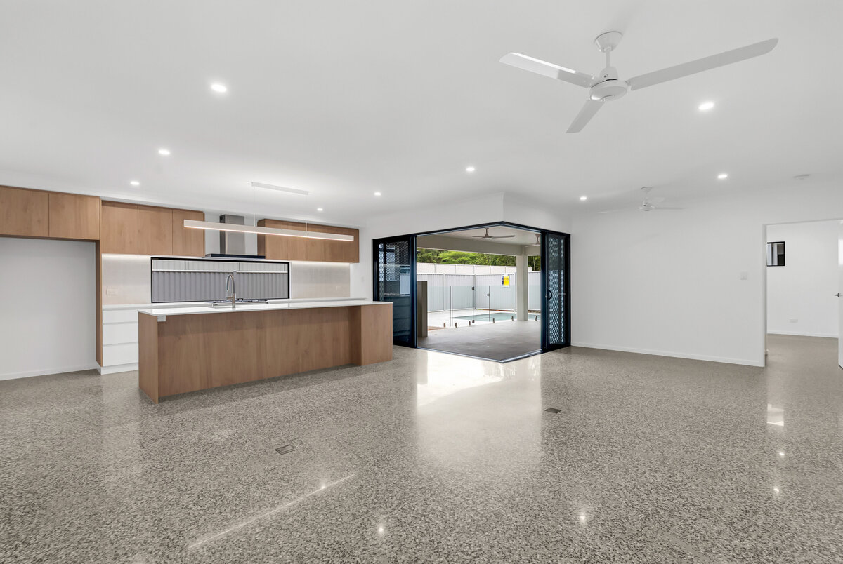 Custom Rockycreek 2 Living Area