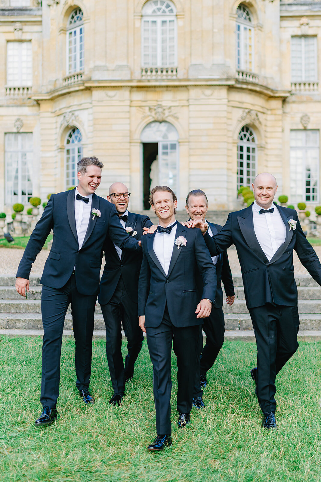 MorganeBallPhotography-Wedding-ChateauChamplatreux-SandyDavid-08-cocktail-283-0258_websize