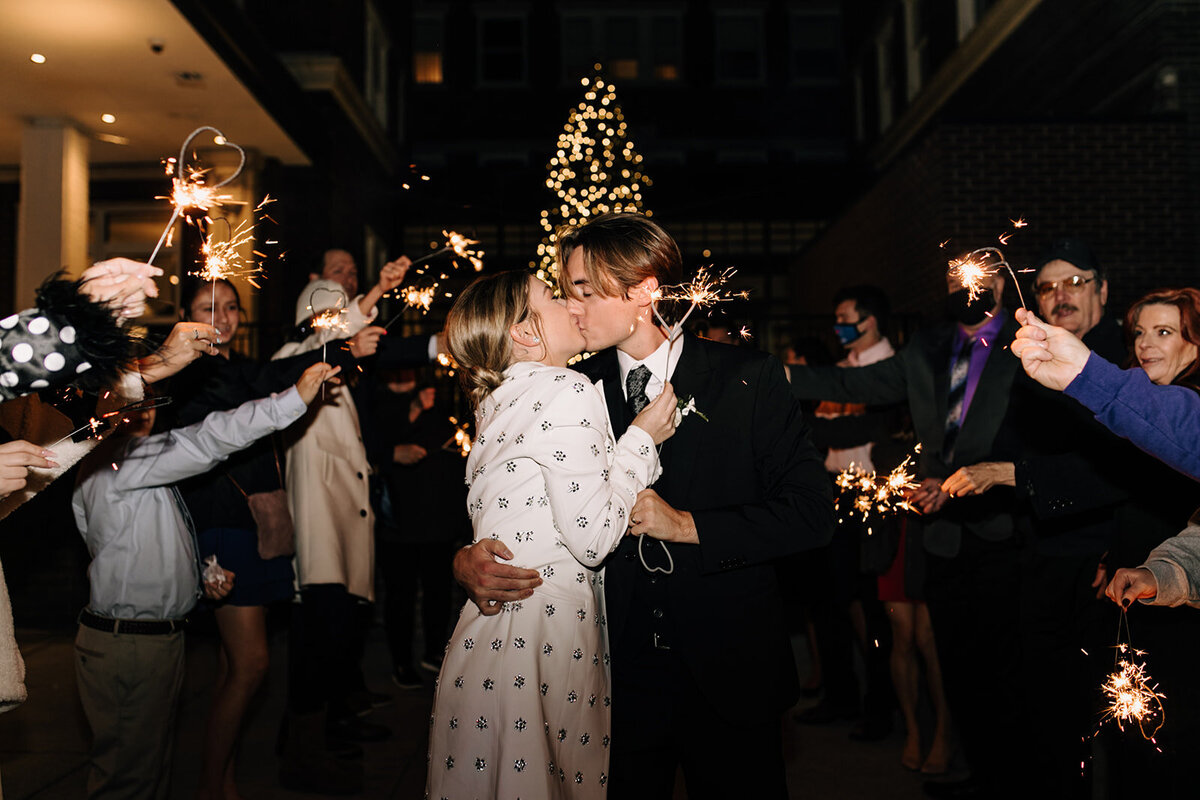Howe-Reception_LMKPWEddings-119_websize