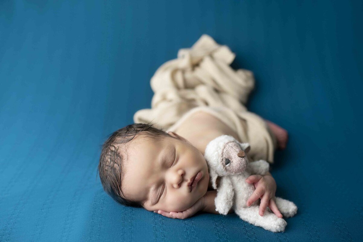 Fort Worth Newborn Photographer-1V5A5602 copy