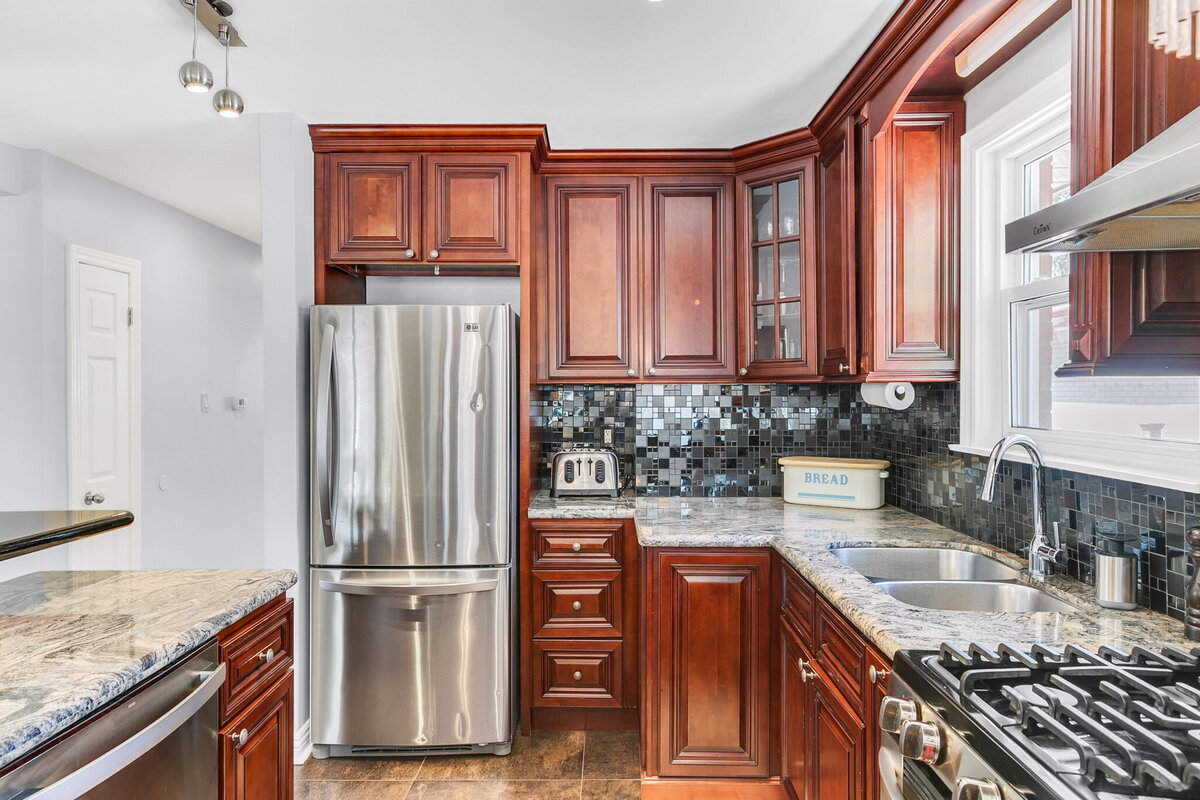 20-web-or-mls-15_005_Kitchen