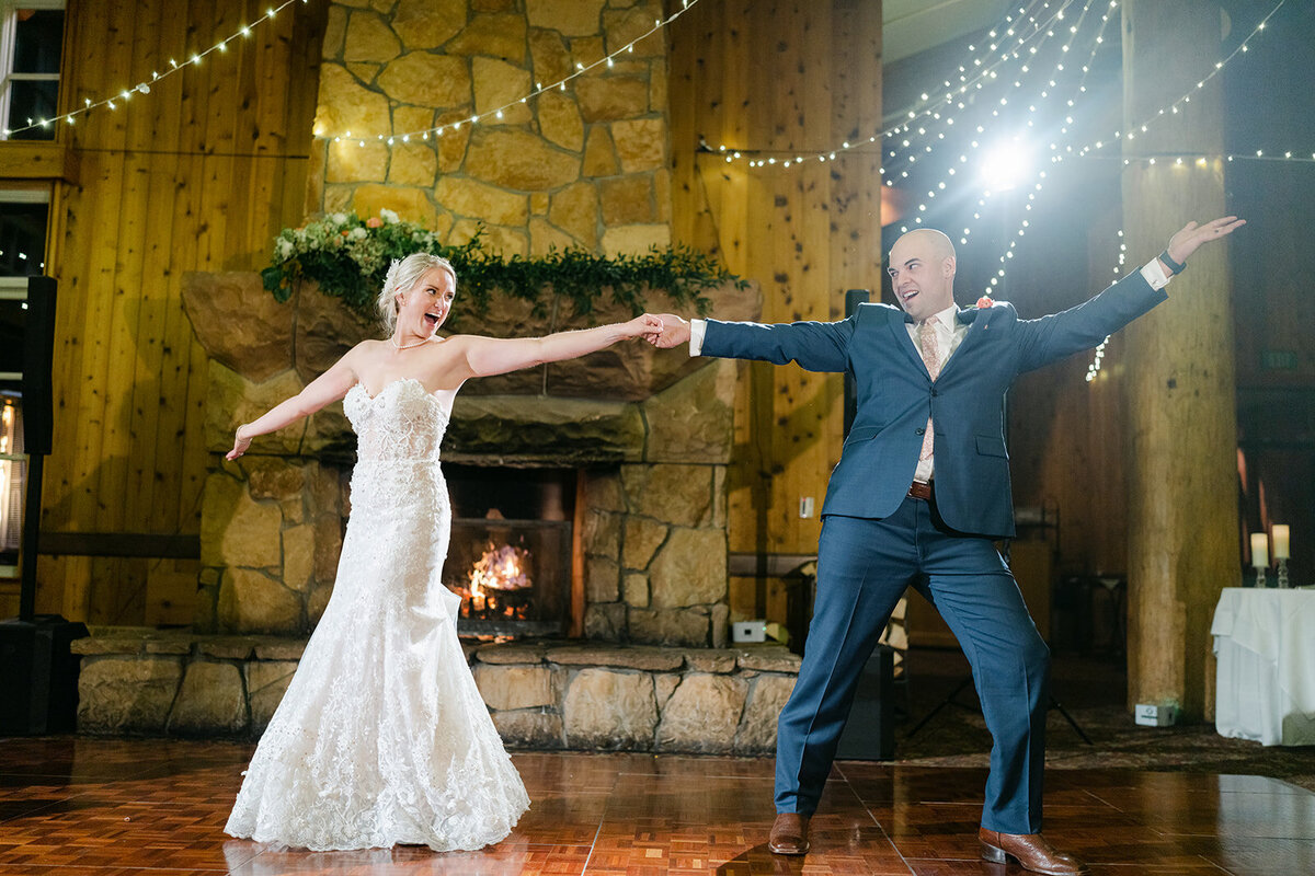 deer-valley-fall-park-city-mountain-wedding-pepper-nix-2130-1406
