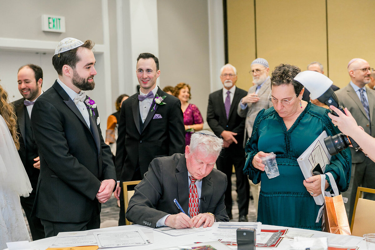 Eliana-Melmed-Photography-Chicago-LosAngeles-Jewish-WeddingPhotography-Ketubah-00003