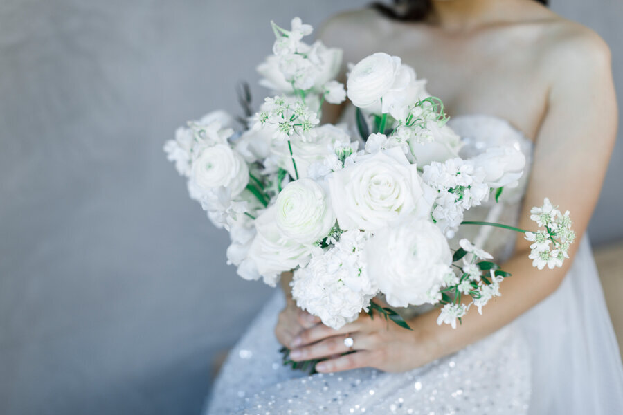 violet-arden-floral-white-modern-florals