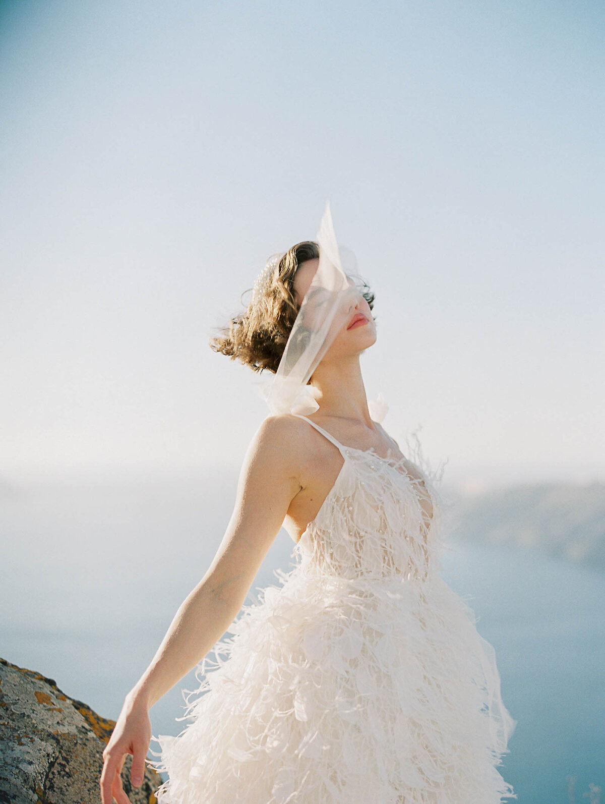 destination-wedding-photographer-Santorini-Lucy-Munoz-319