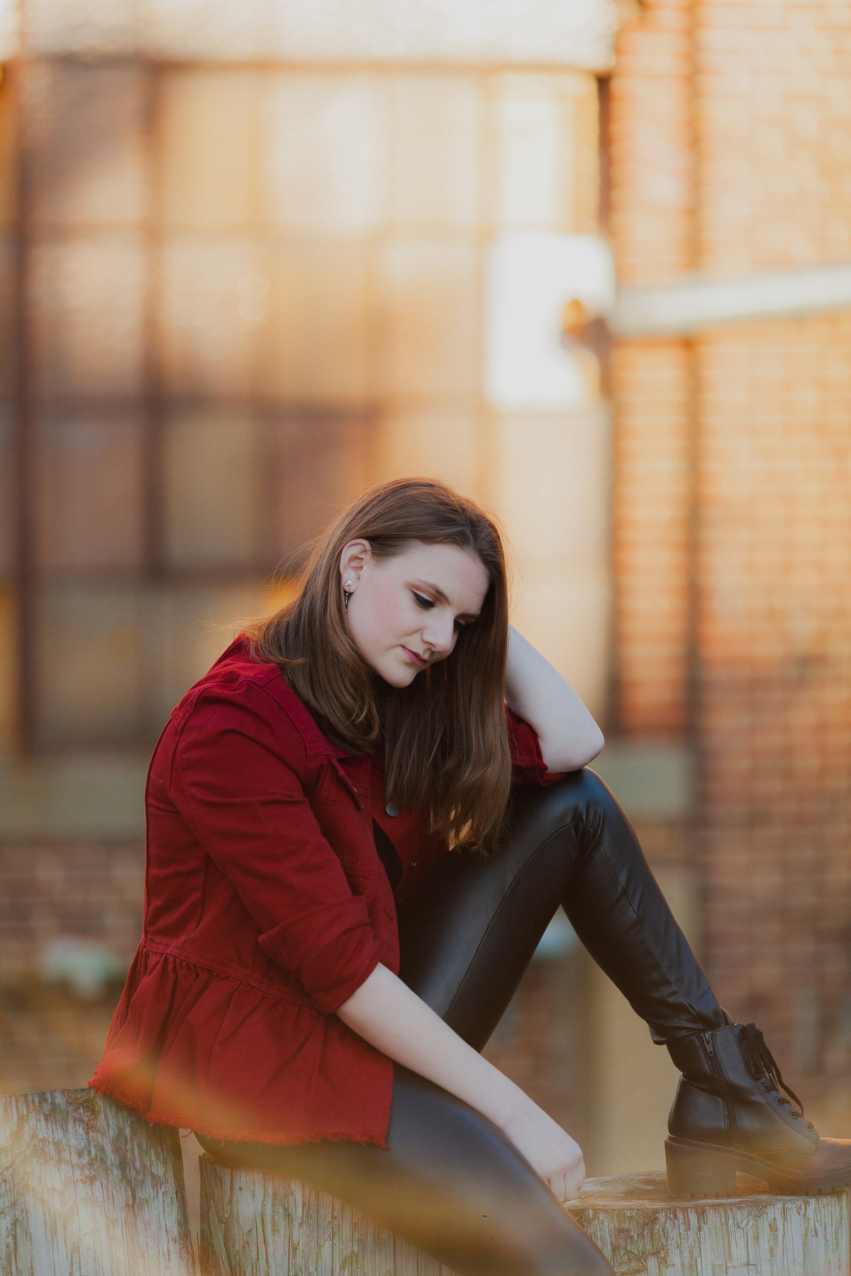 21maryland-urban-street-highschool-senior-girl-fall