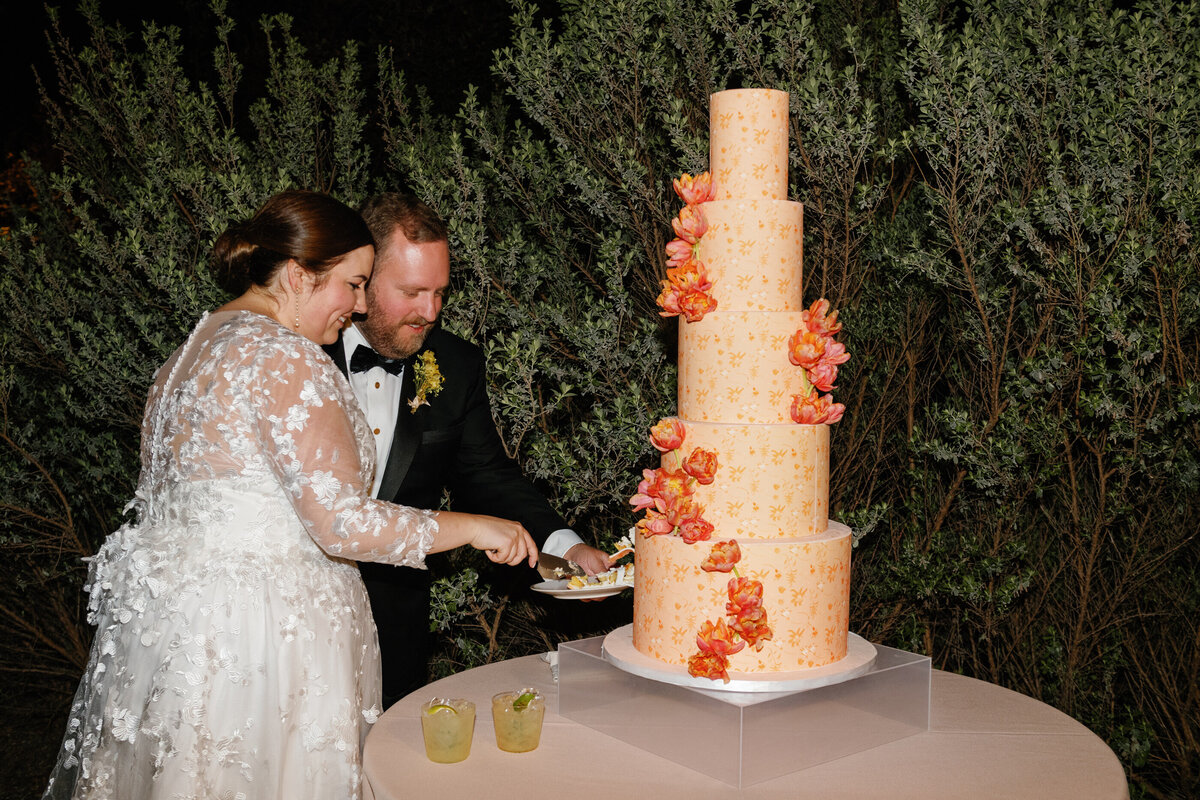 41-colorful-ranch-wedding-max-owens-design