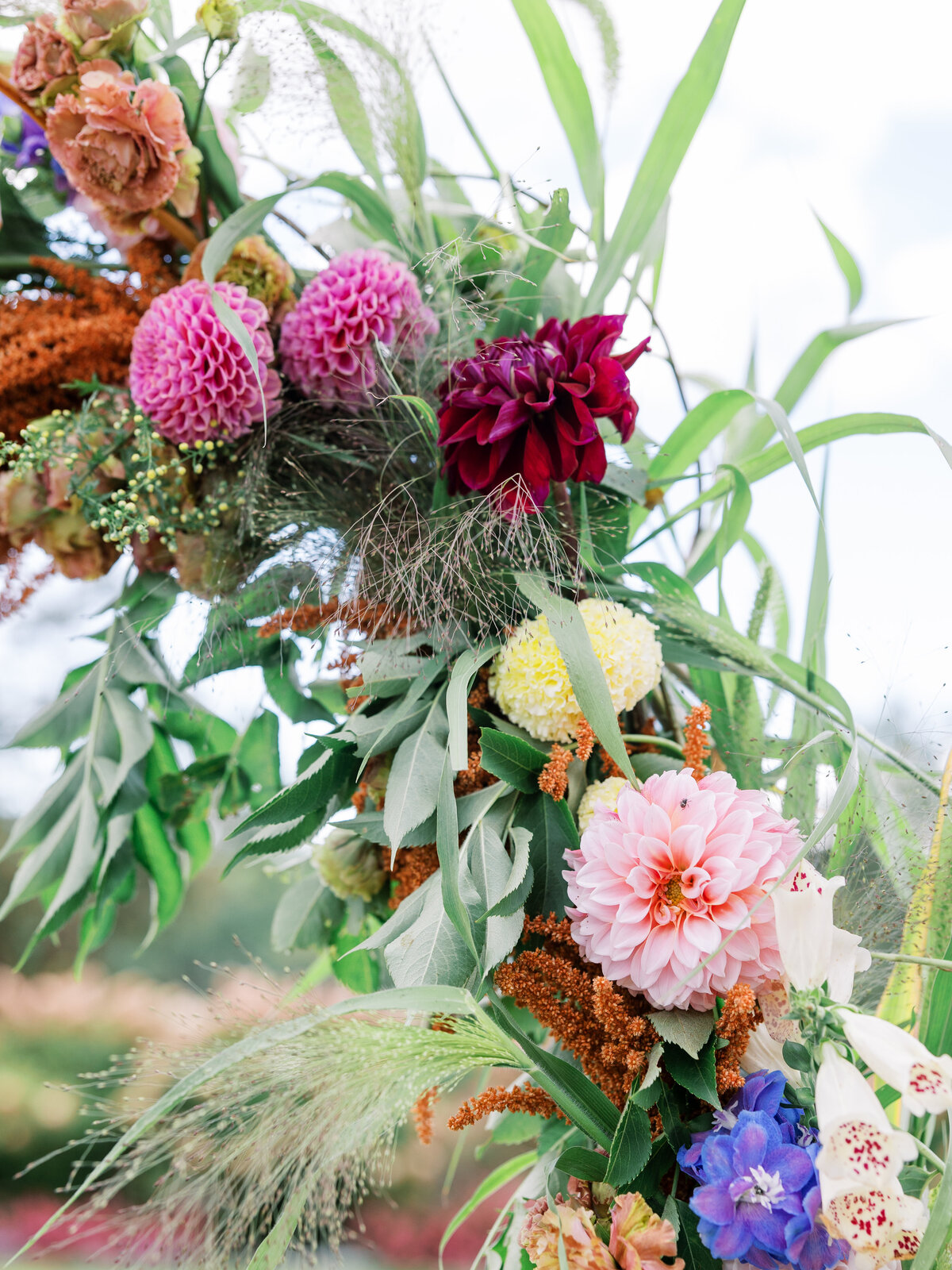 pittsburgh-wedding-photographer-phipps-botanic-gardens-conservatory-wedding-outdoor-lgbtq-luxury-photography-light-and-airy29
