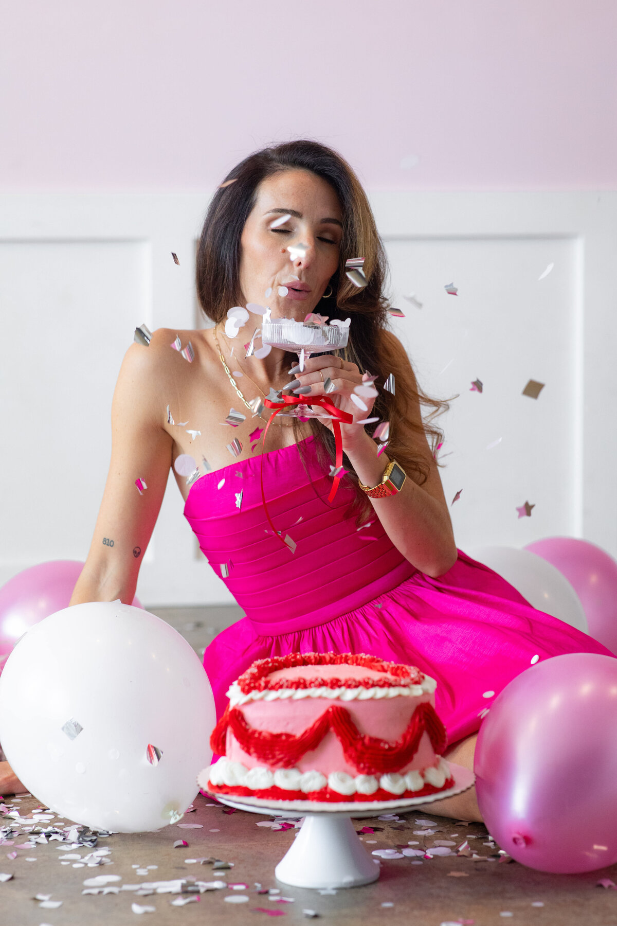 glamorous-in-studio-birthday-portraits-9