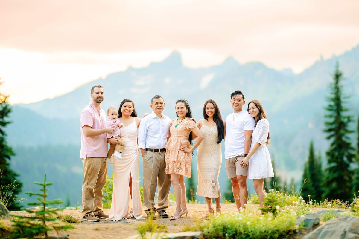 Tipsoo Lake Photographer Family Photos