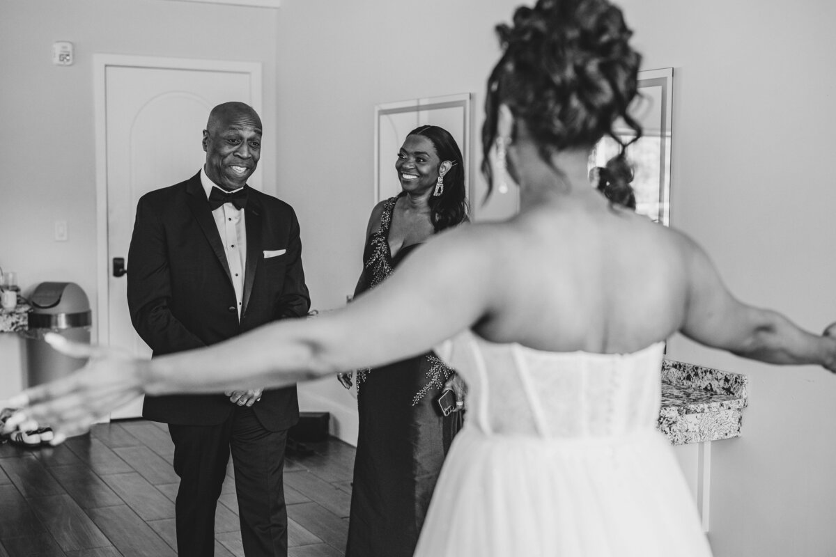 Kim-Corey_Wedding-0084--BW