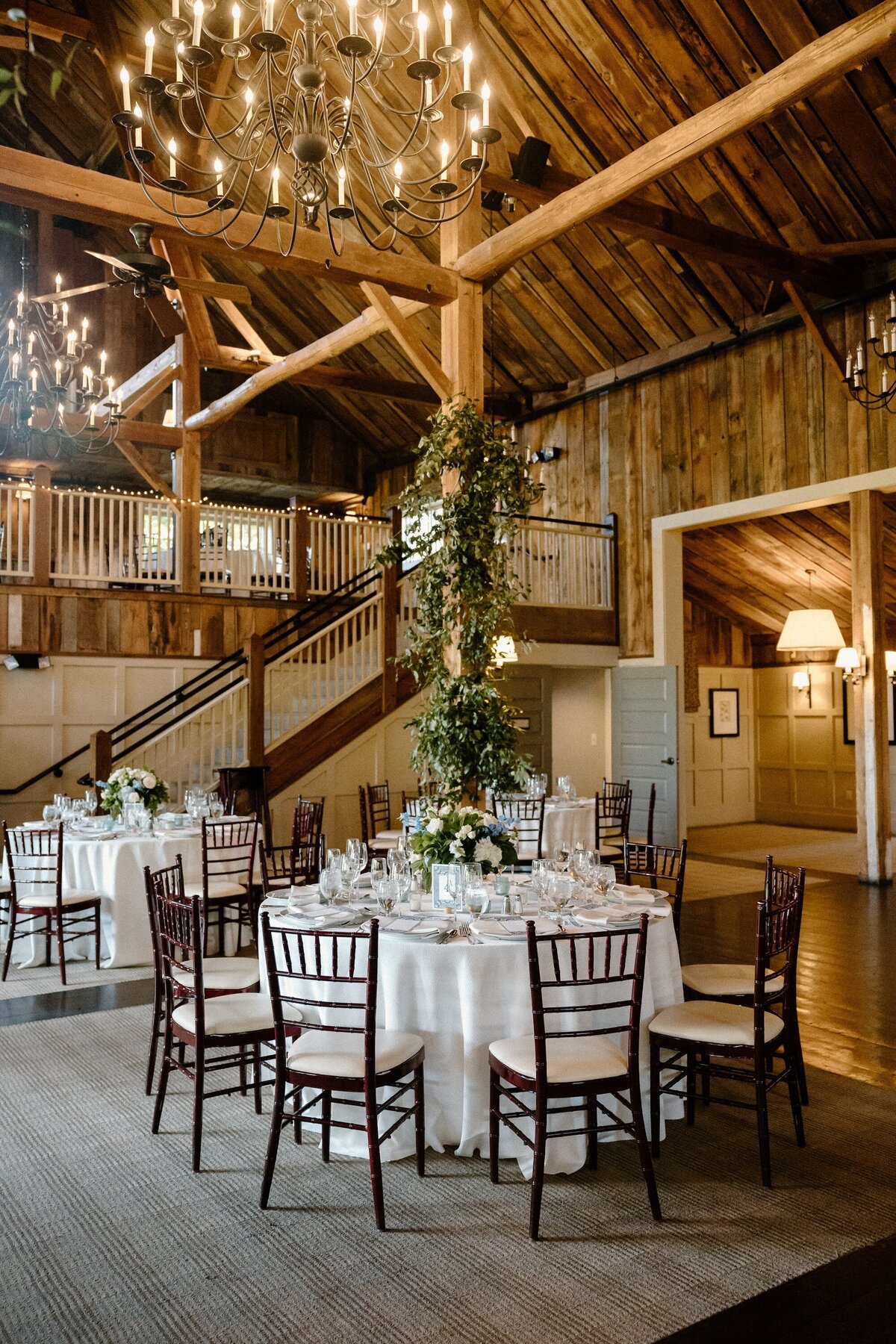 barn wedding