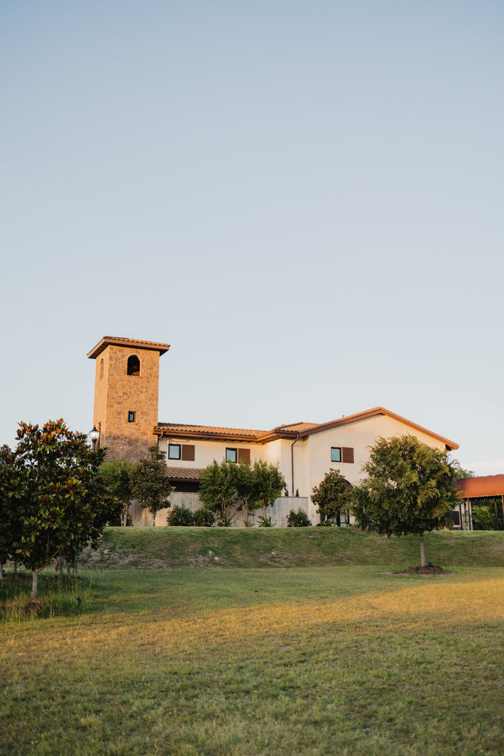 scenic-wedding-location-texas-hill-country-08