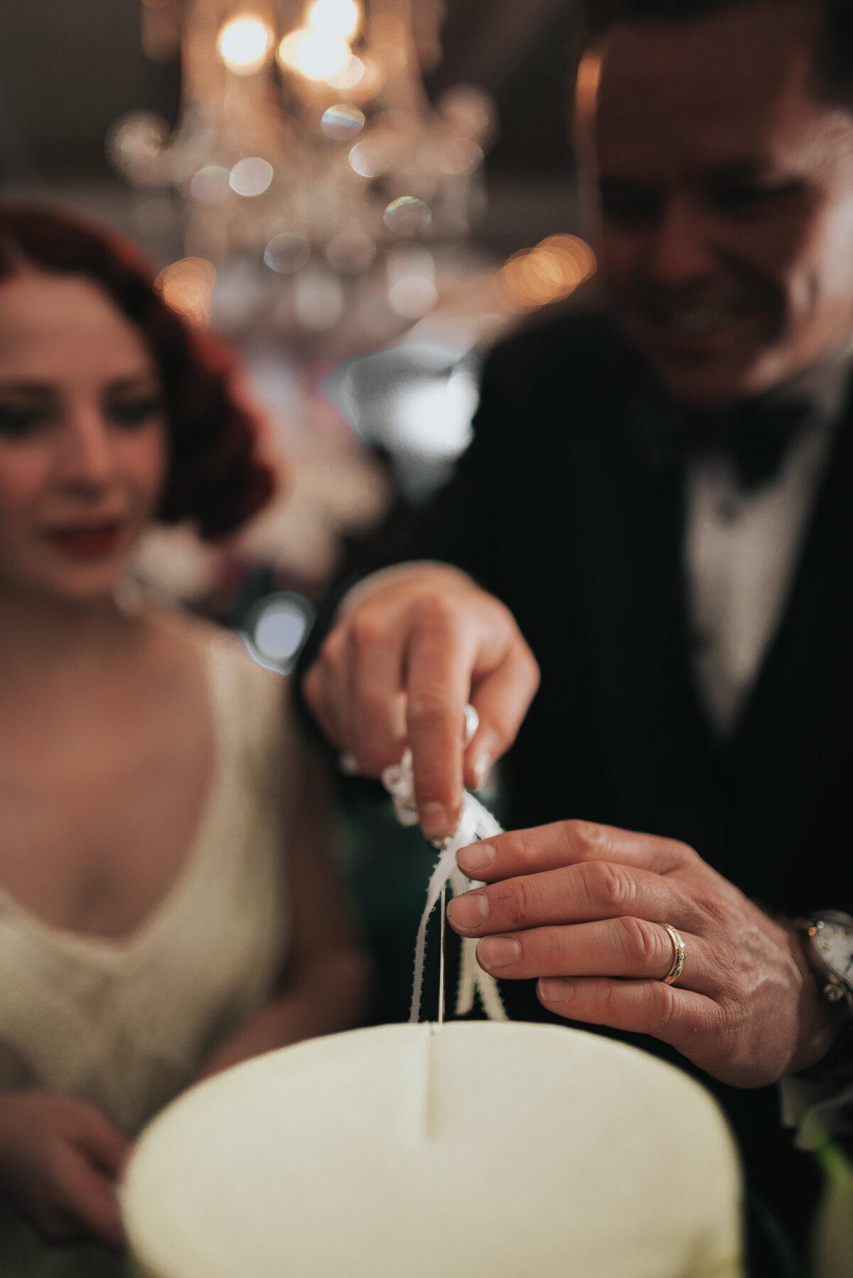 Reception-Arizona-Wedding-Photographer-Iowa_wedding_photographer-Bakyard-wedding-vintage-bride-Alaynna-Ann_Schwartz-Playlife-38