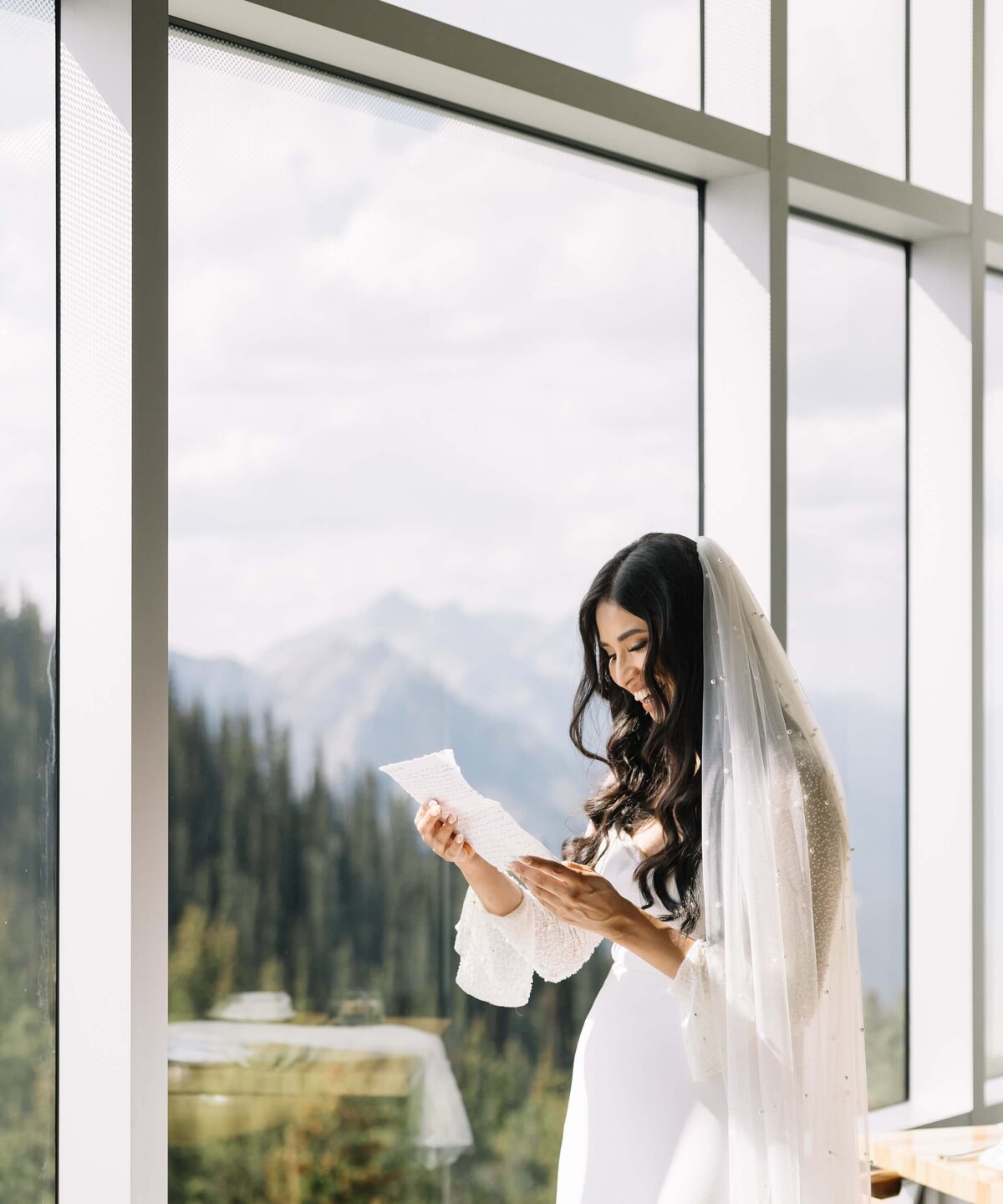 NikaHelgesonPhotography-CanadaWeddingPhotographer (45)
