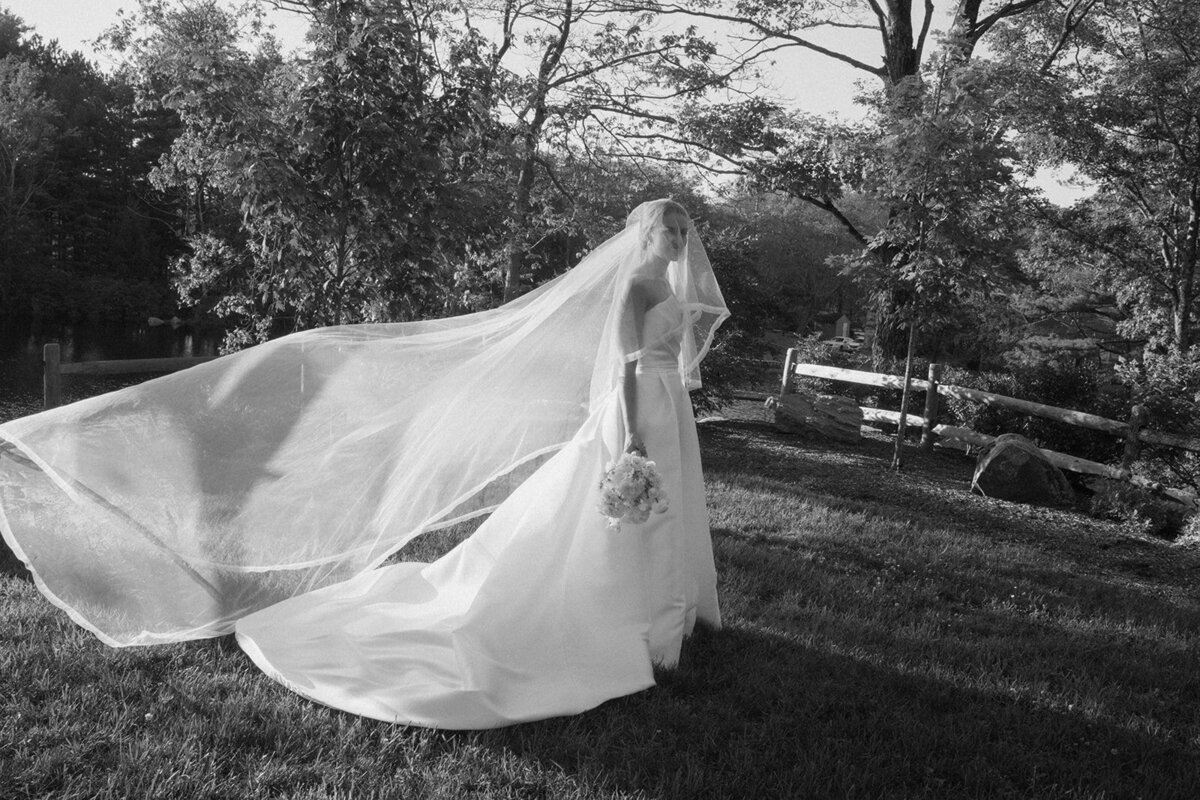 Abby & Levi-wedding-Preview-1252_websize