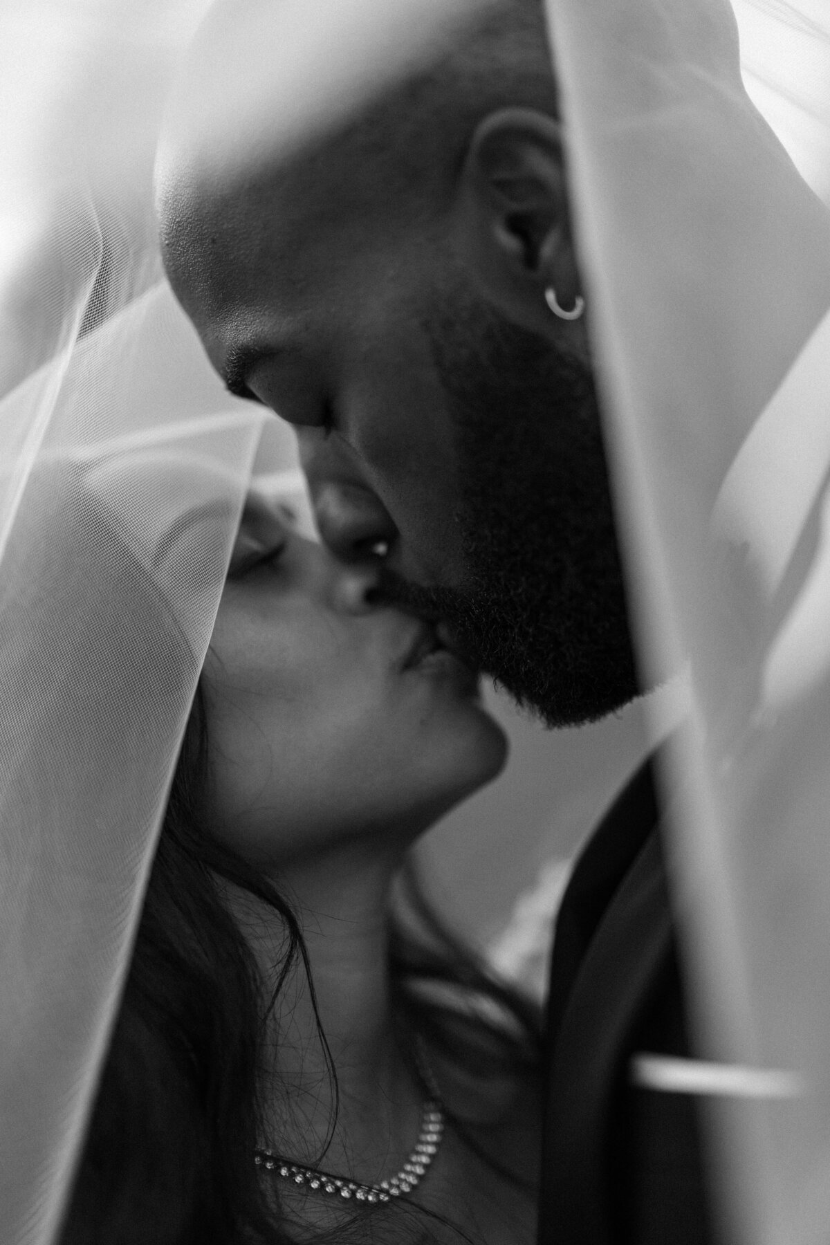 MORELOVEPHOTOGRAPHY_PORTRAITS_BRADFORDWEDDING-251