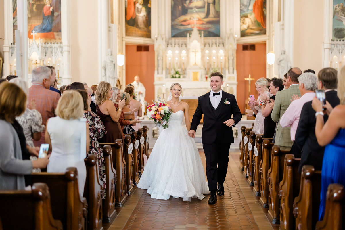 kasia-sickau-wedding-photographer-grace-alex-monastery-event-center-cincinnati-ohio1N1A2168