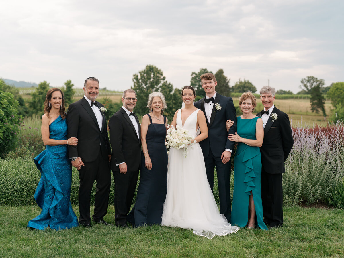 Early-Mountain-Vineyard-Wedding-by-Kiyah-C-Photography-Emma-Rye-591