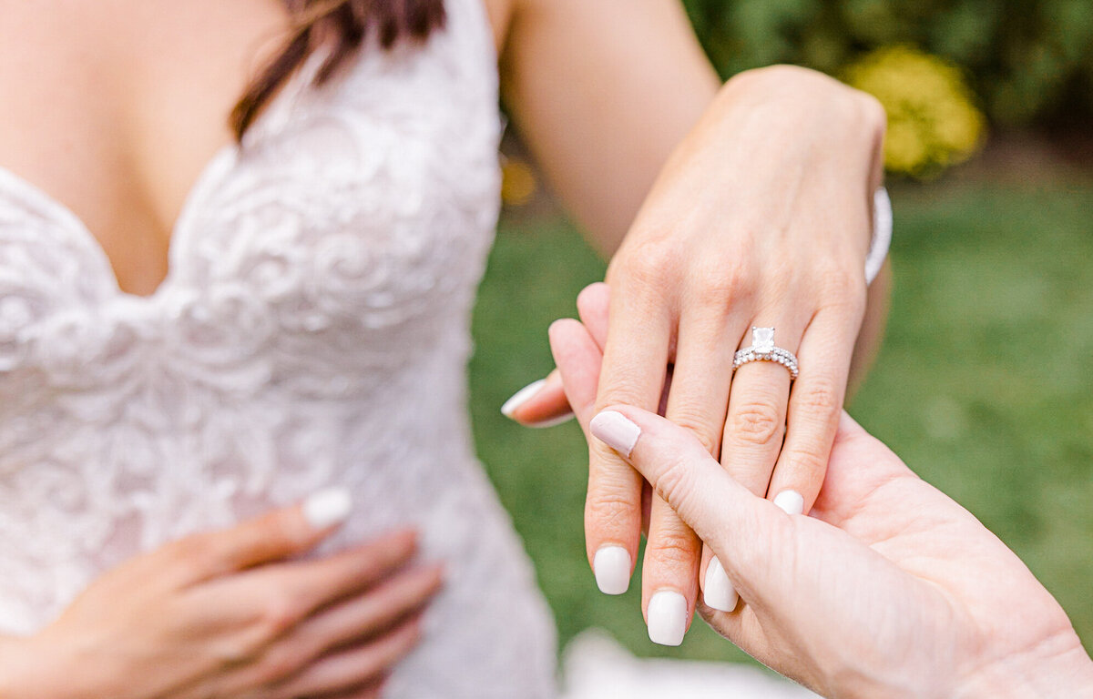 dominique-steve-ottawa-temples-sugar-bush-wedding-2023-183