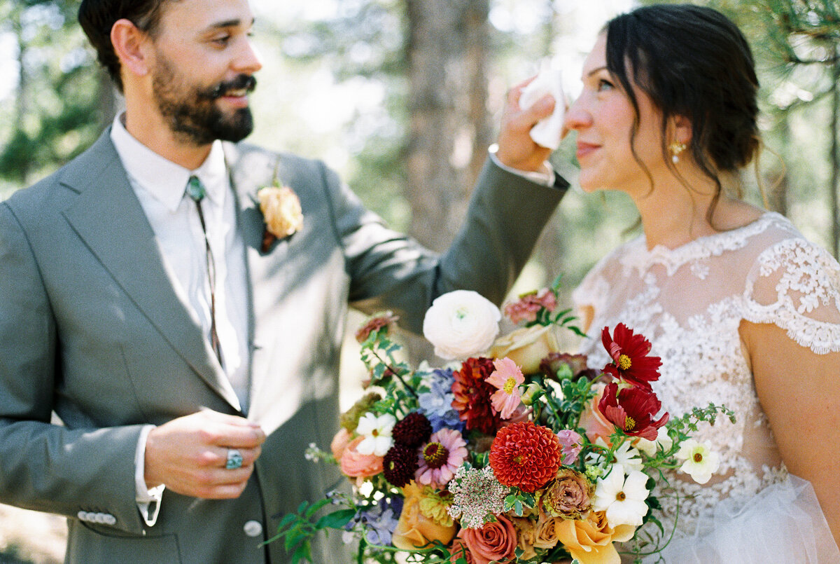 golden-colorado-boettcher-mansion-wedding-117