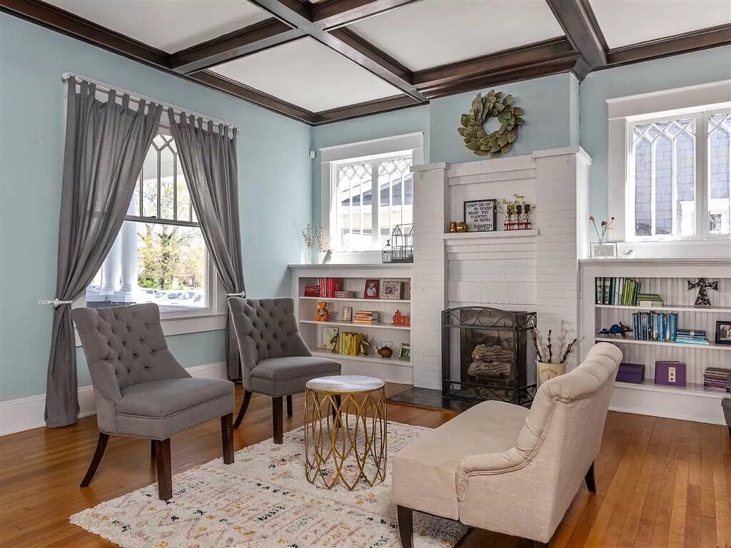 colonial-revival-historic-renovation-heather-homes11
