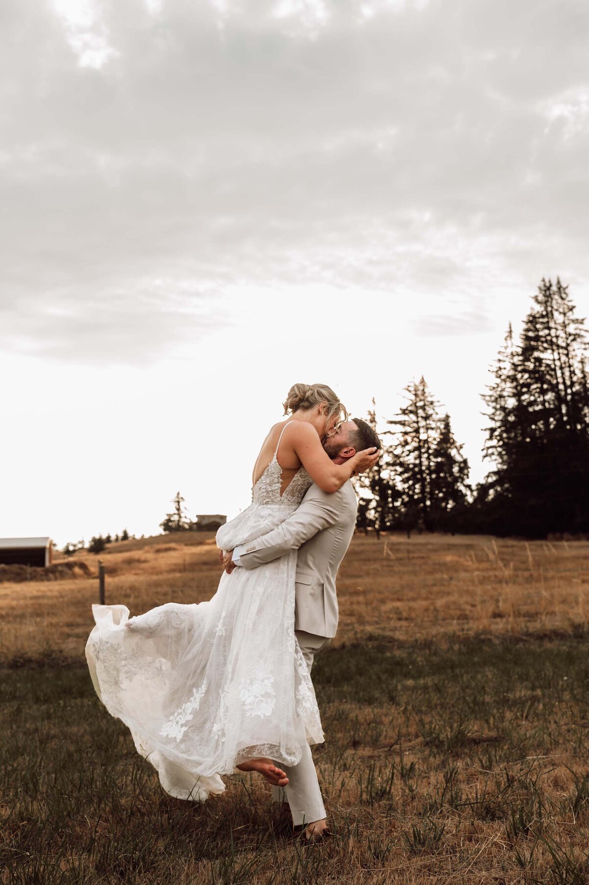 Oregon Wedding Photographer Poppy Rose157