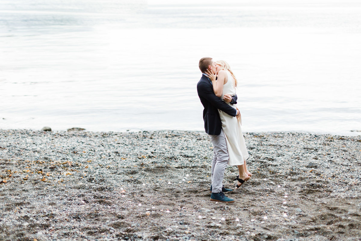 Blush-Sky-Photography-PNW-Oceanfront-Proposal-26