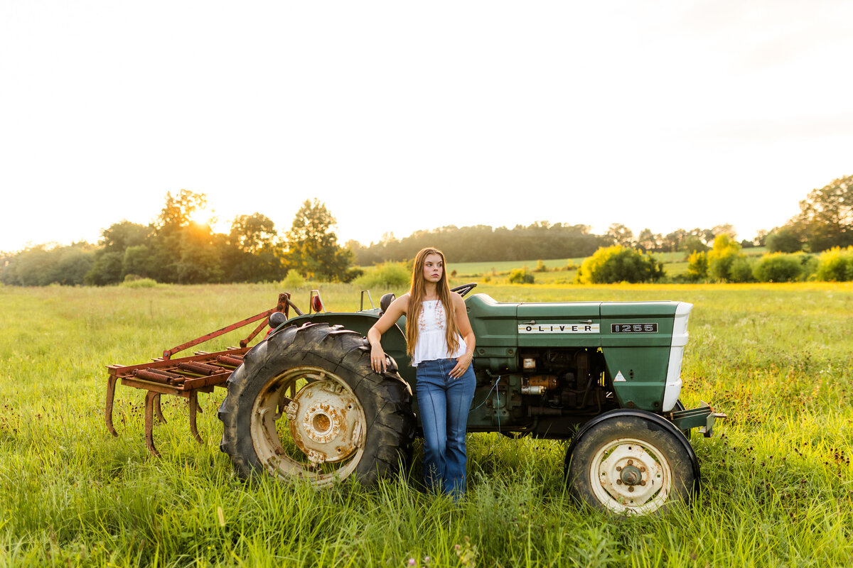 AvaHester_Senior-167